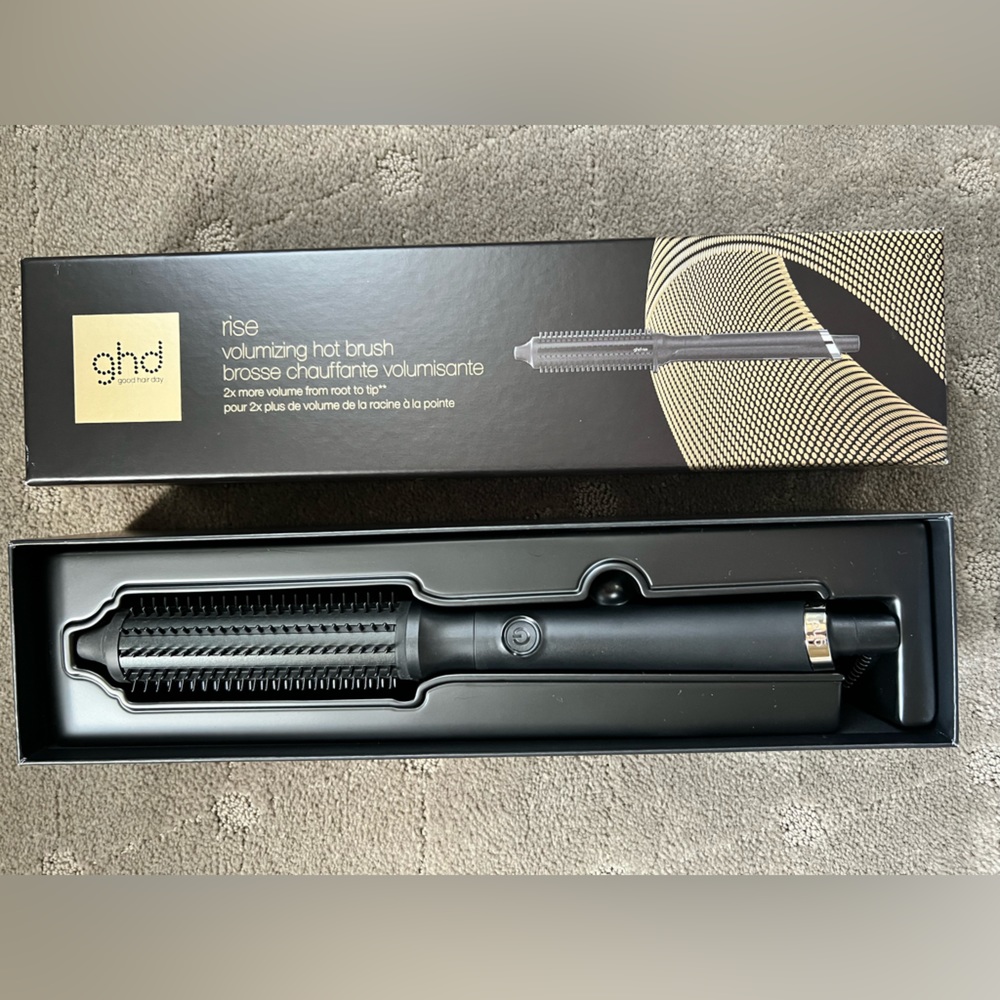 ghd Rise Volumizing Hot Brush Hair Curler